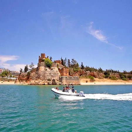 Villa In Albufeira Near Beaches And Nightlife Villa