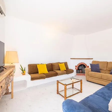 Villa In Albufeira Near Beaches And Nightlife Vila Albufeira
